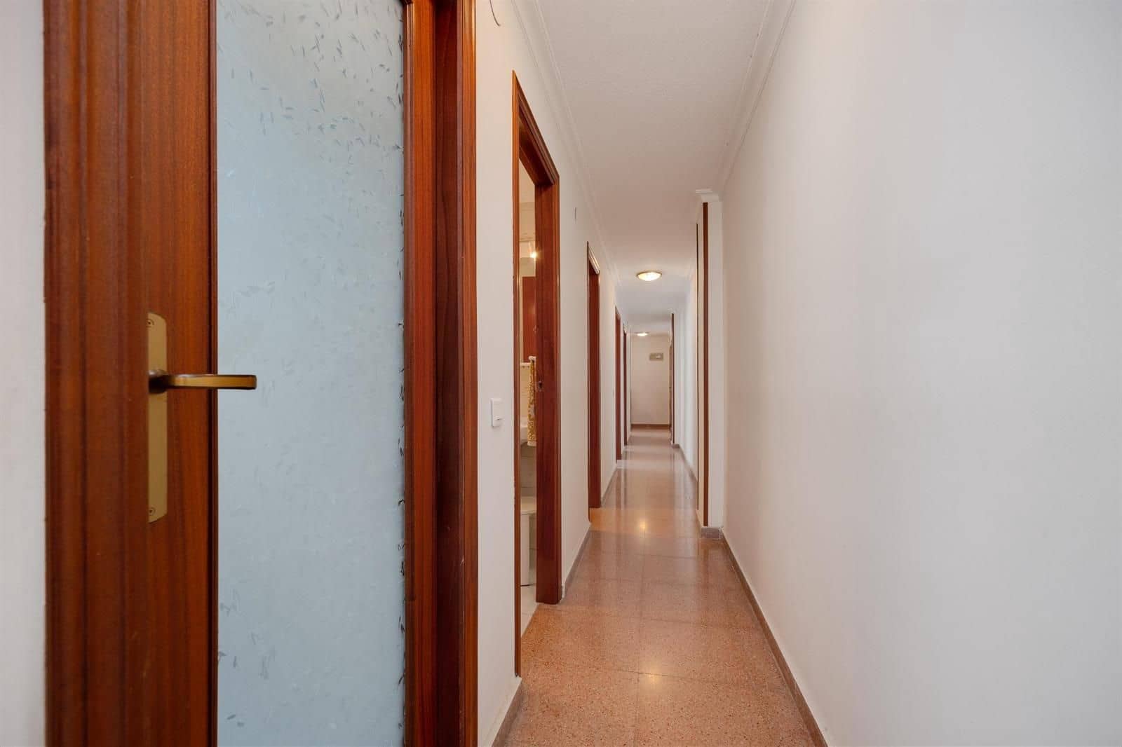 3 makuuhuone Asunto myytävänä paikassa Torrevieja - 161 900 € (Ref: 9401911)