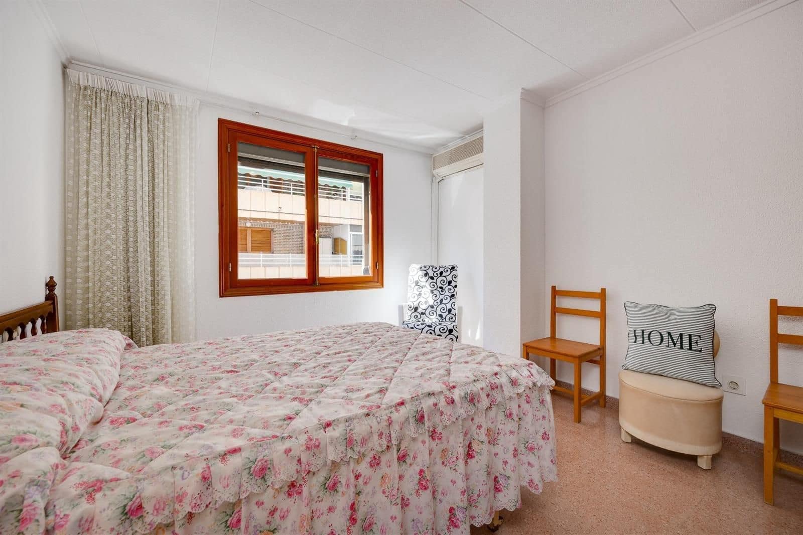 3 makuuhuone Asunto myytävänä paikassa Torrevieja - 161 900 € (Ref: 9401911)