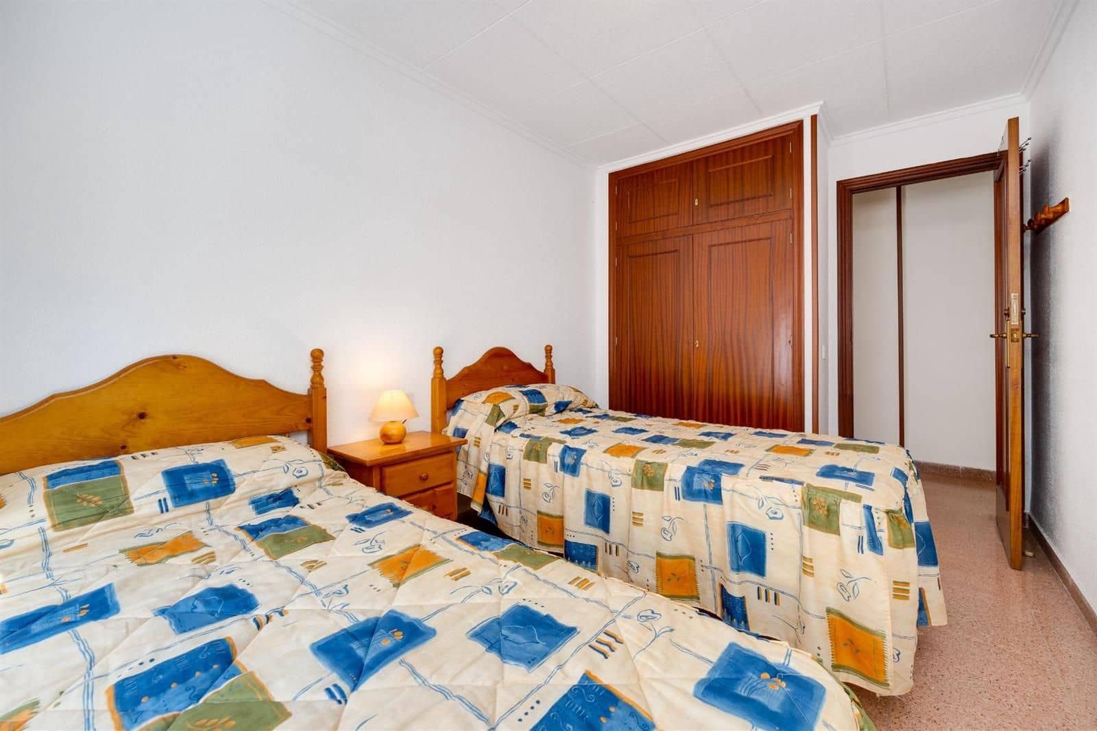 3 makuuhuone Asunto myytävänä paikassa Torrevieja - 161 900 € (Ref: 9401911)