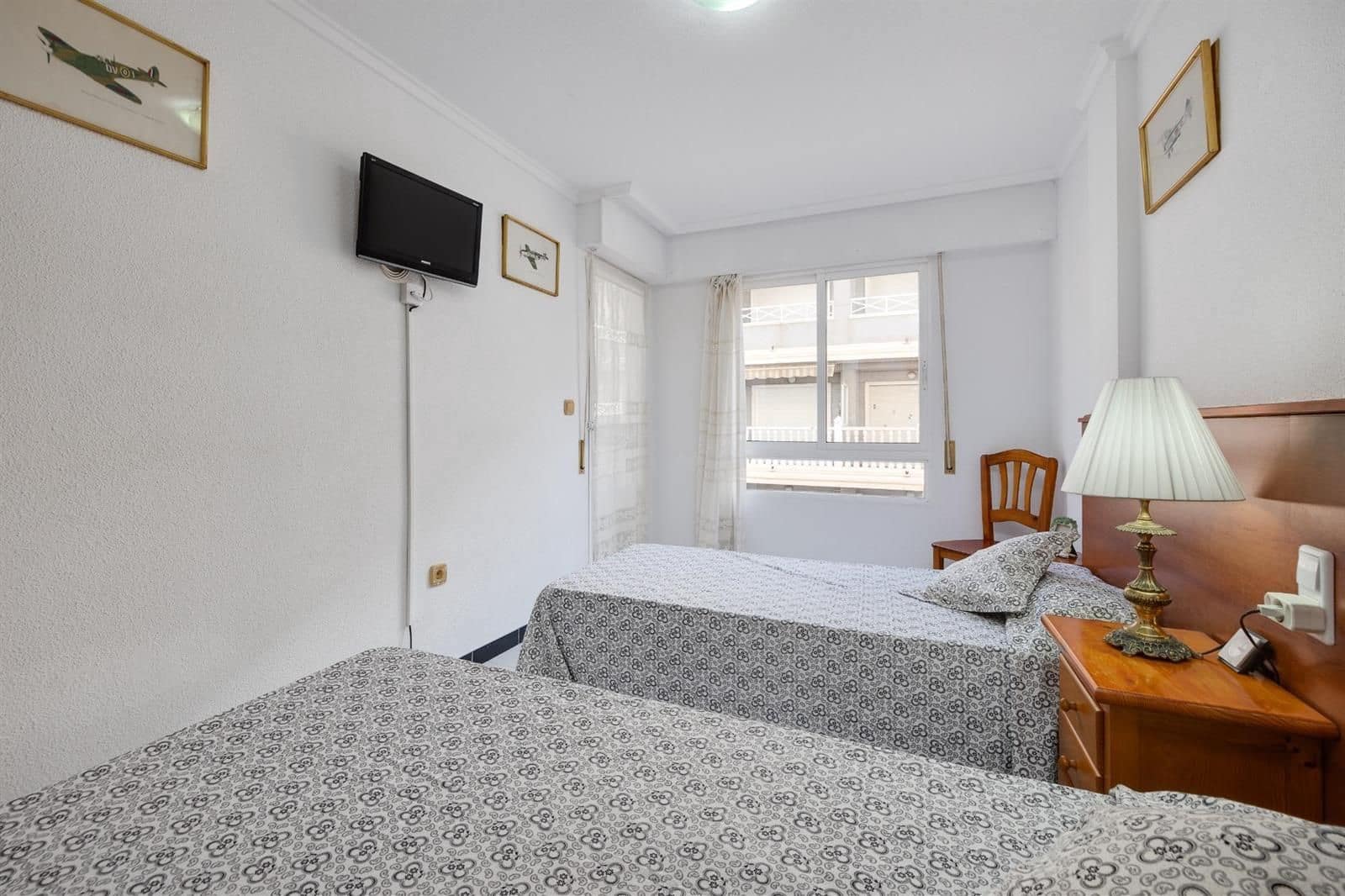 2 chambre Appartement à vendre à Torrevieja avec piscine garage - 139 900 € (Ref: 9401913)