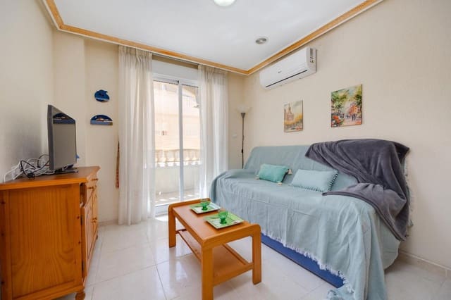 Piso de 2 habitaciones en Avenida Habaneras - Curva de Palangre, Torrevieja en venta - 131.000 € (Ref: 9401917)