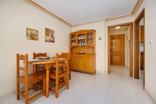 Piso de 2 habitaciones en Avenida Habaneras - Curva de Palangre, Torrevieja en venta - 131.000 € (Ref: 9401917)