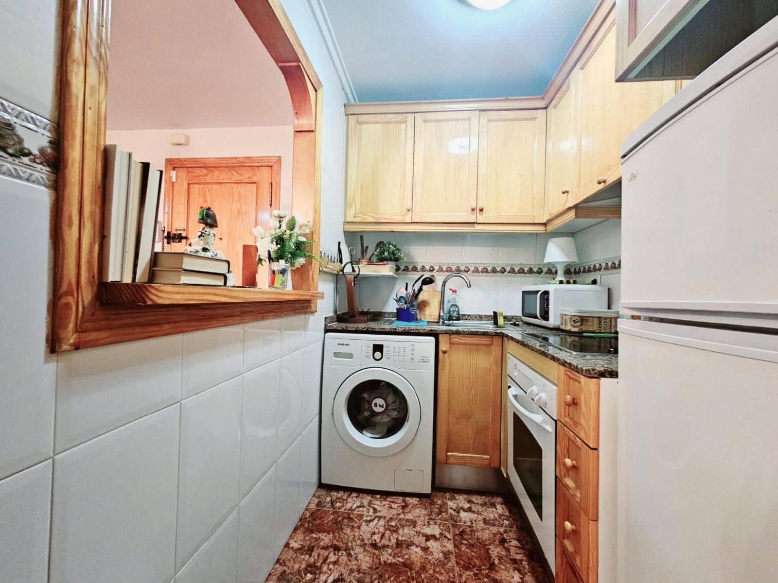 1 makuuhuone Asunto myytävänä paikassa Torrevieja - 97 900 € (Ref: 9401918)