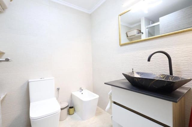 3 sovrum Lägenhet till salu i Playa del Acequión, Torrevieja med pool - 175 000 € (Ref: 9401919)