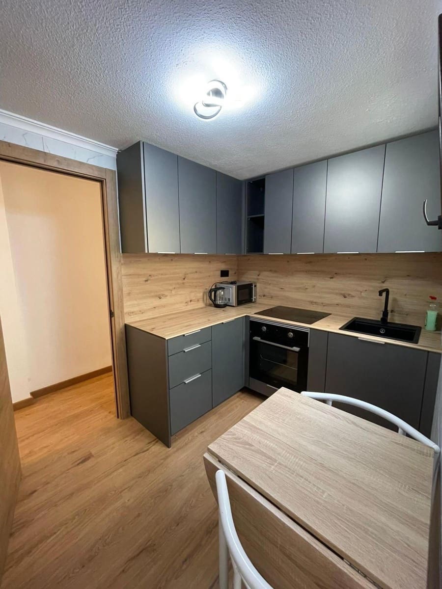 3 makuuhuone Asunto myytävänä paikassa Torrevieja - 189 000 € (Ref: 9401921)