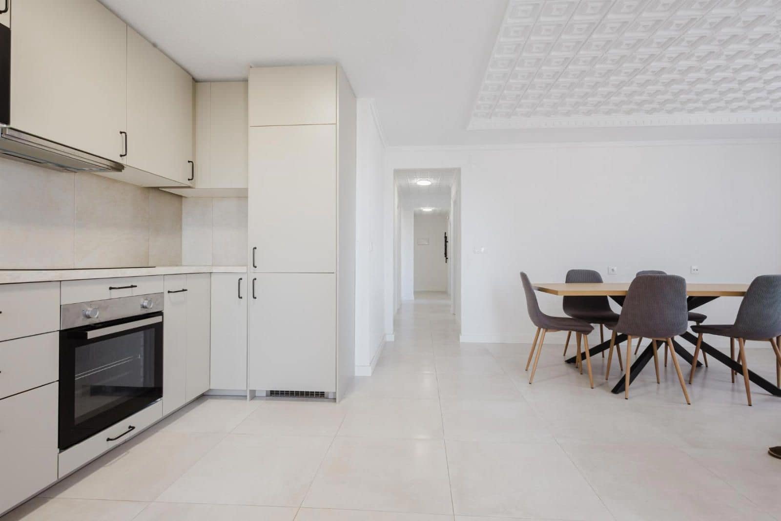 3 Zimmer Wohnung zu verkaufen in Torrevieja mit Pool - 235.000 € (Ref: 9401924)