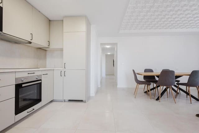 3 chambre Appartement à vendre à Playa del Acequión, Torrevieja avec piscine - 235 000 € (Ref: 9401924)