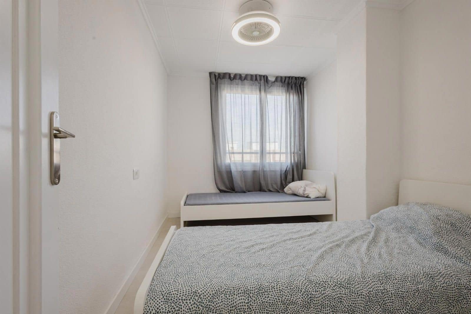 3 Zimmer Wohnung zu verkaufen in Torrevieja mit Pool - 235.000 € (Ref: 9401924)