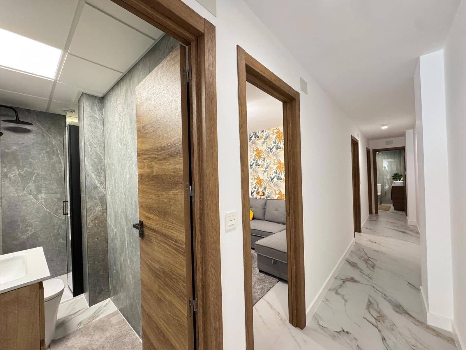 3 sovrum Lägenhet till salu i Torrevieja - 239 000 € (Ref: 9401927)