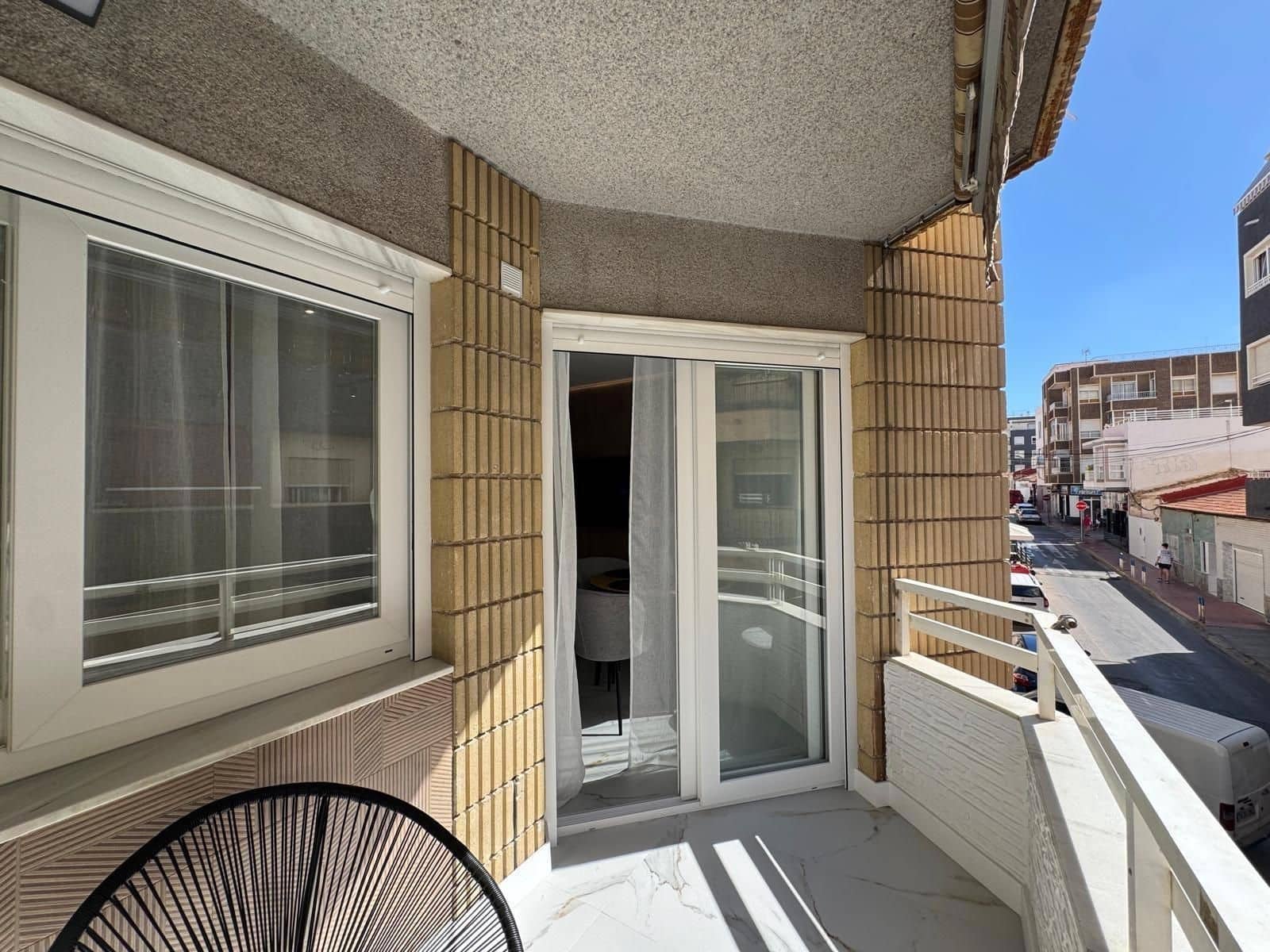 3 sovrum Lägenhet till salu i Torrevieja - 239 000 € (Ref: 9401927)