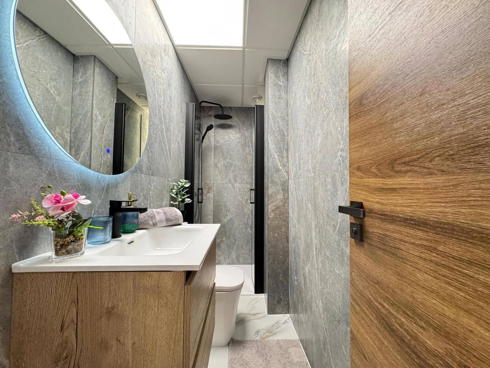 3 sovrum Lägenhet till salu i Torrevieja - 239 000 € (Ref: 9401927)