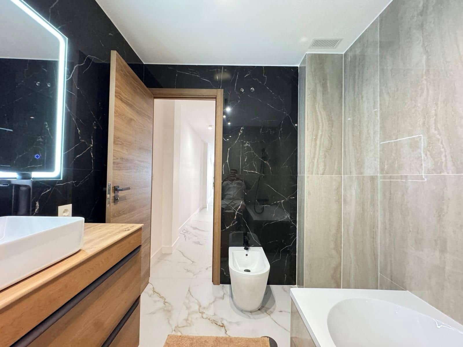 3 sovrum Lägenhet till salu i Torrevieja - 239 000 € (Ref: 9401927)