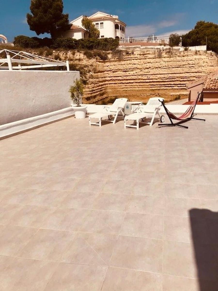 Chalet de 6 habitaciones en Ciudad Quesada en venta con piscina garaje - 684.999 € (Ref: 9401931)