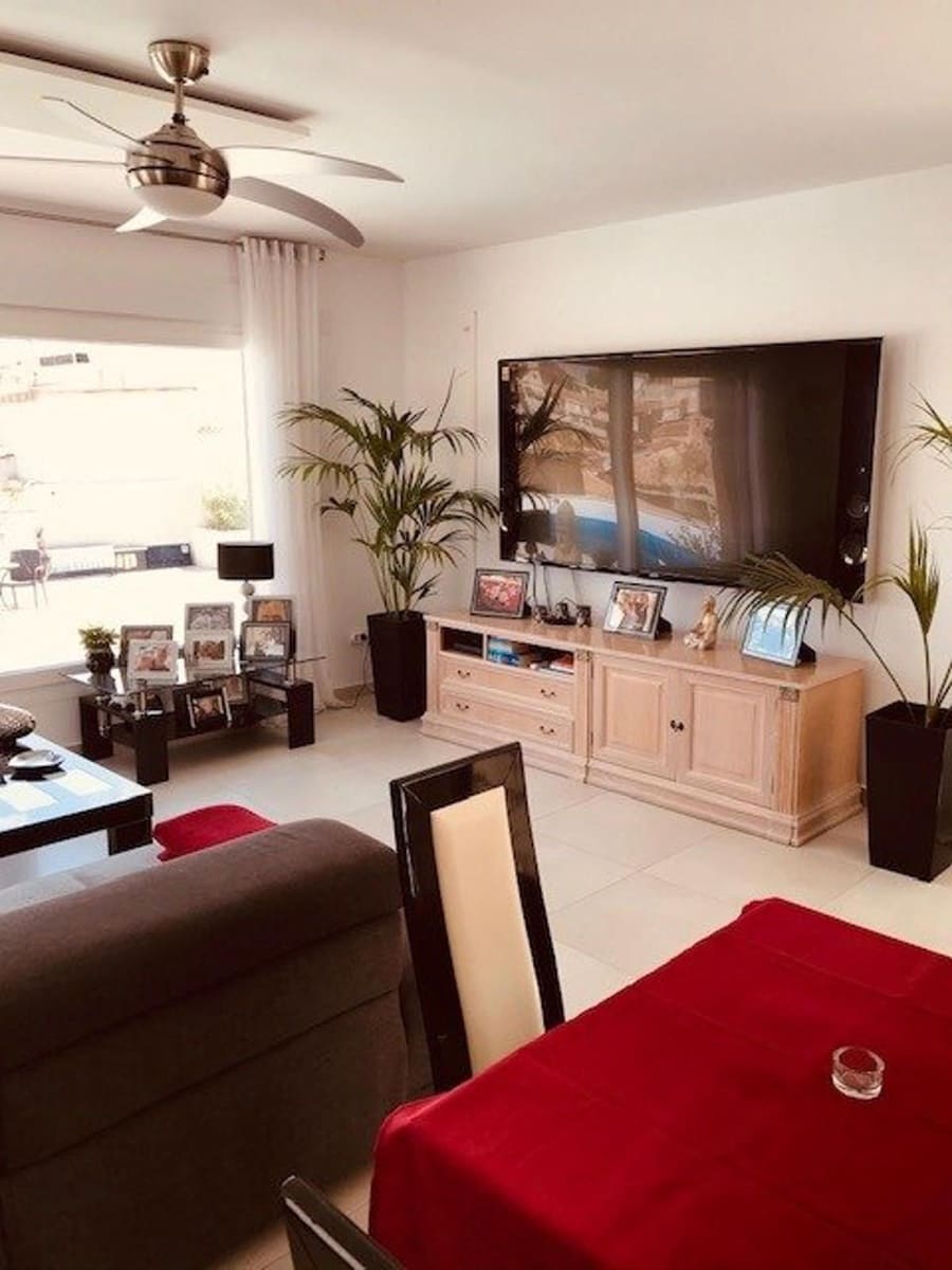 Chalet de 6 habitaciones en Ciudad Quesada en venta con piscina garaje - 684.999 € (Ref: 9401931)