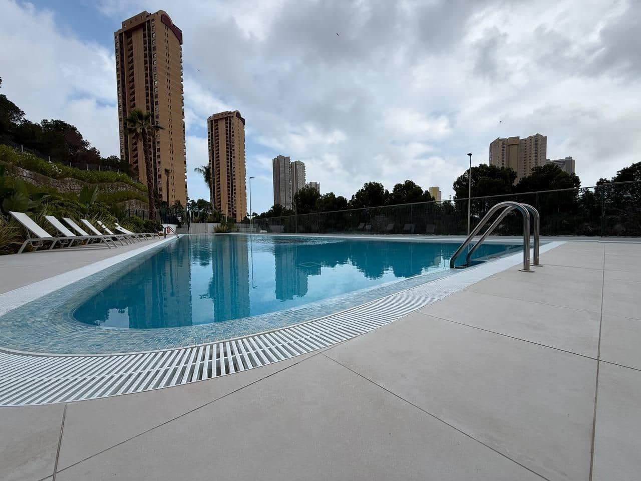 3 chambre Appartement à vendre à Benidorm avec piscine garage - 405 000 € (Ref: 9401932)