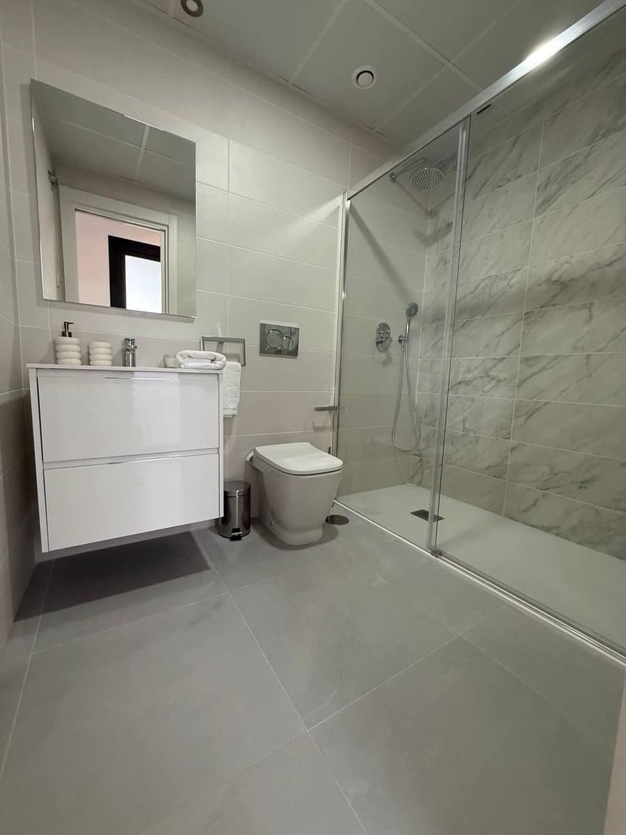 3 chambre Appartement à vendre à Benidorm avec piscine garage - 405 000 € (Ref: 9401932)