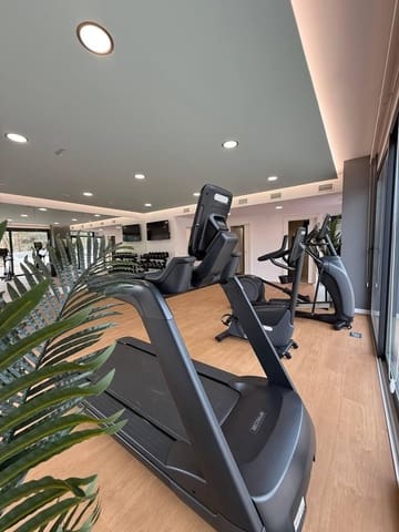 3 soveværelse Lejlighed til salg i Playa Poniente, Benidorm med swimmingpool garage - € 405.000 (Ref: 9401932)