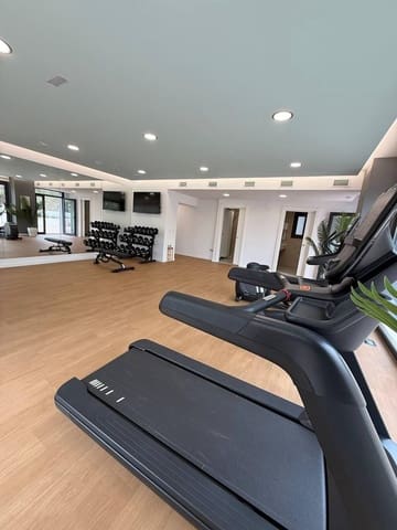 3 soveværelse Lejlighed til salg i Playa Poniente, Benidorm med swimmingpool garage - € 405.000 (Ref: 9401932)