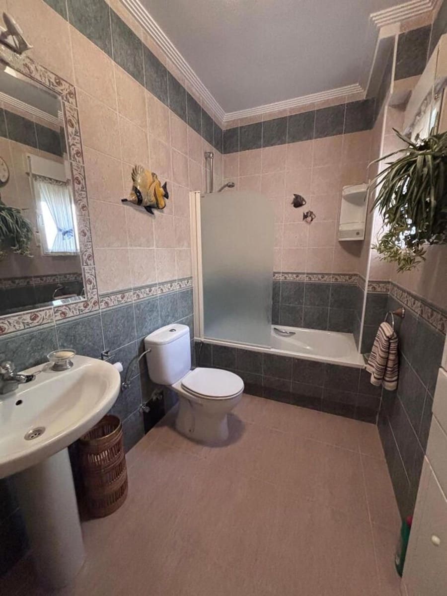 2 soverom Hus til salgs i Orihuela Costa med svømmebasseng - € 164 950 (Ref: 9402461)