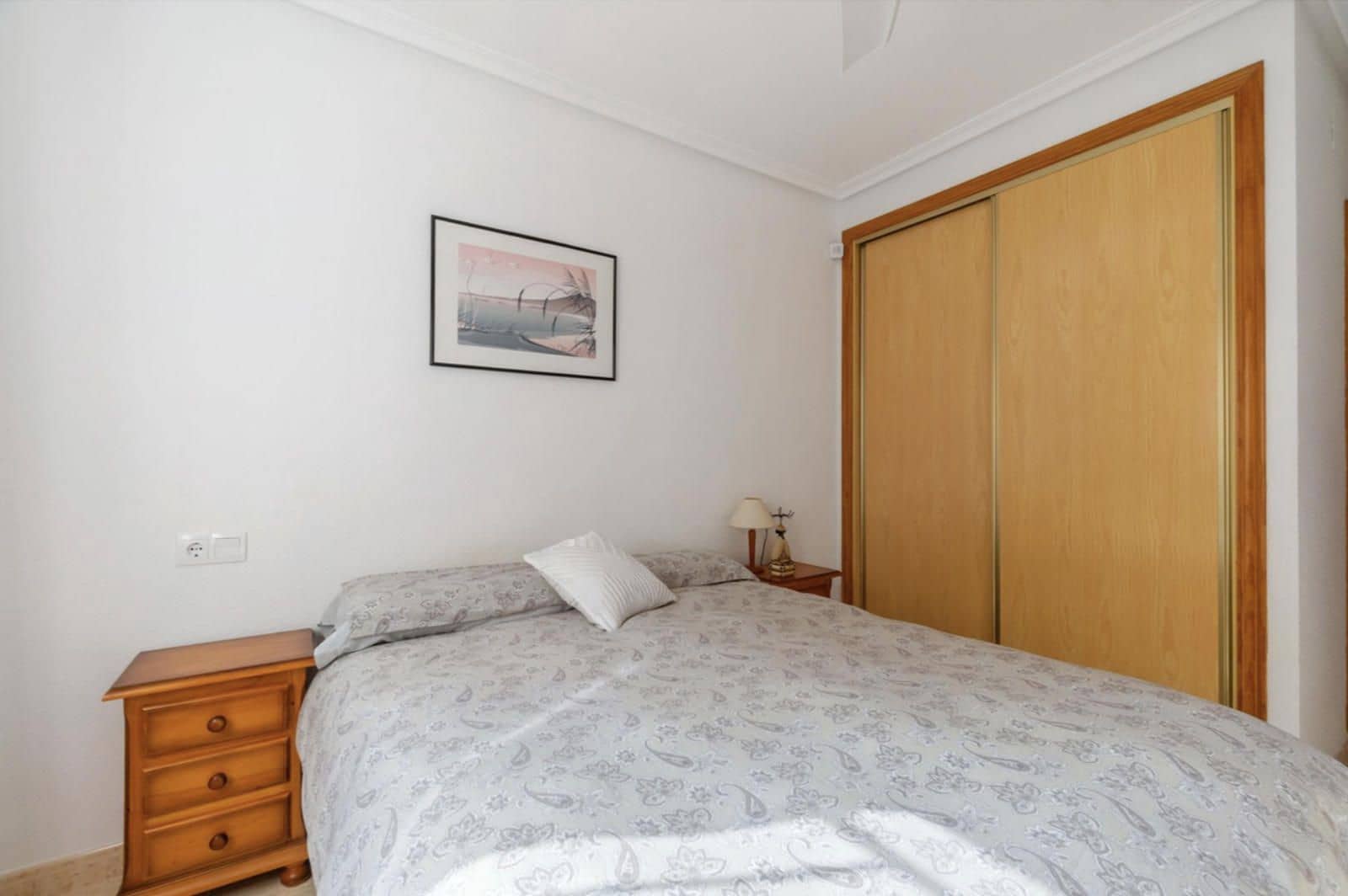 2 sovrum Villa till salu i Playa Flamenca med pool - 195 000 € (Ref: 9402705)