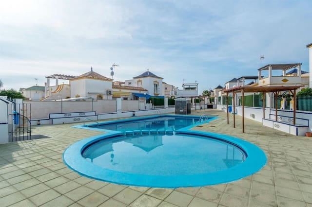 3 bedroom Townhouse for sale in Los Altos with pool - € 179,000 (Ref: 9409704)