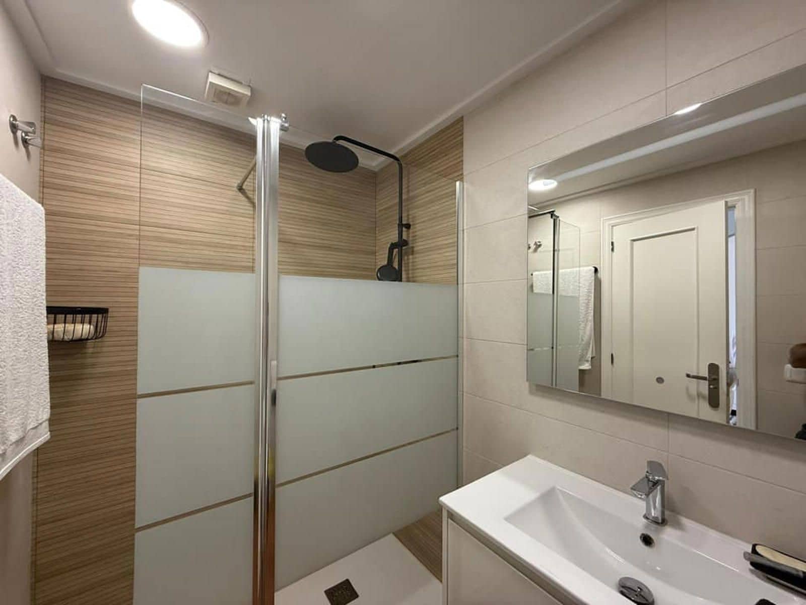 3 slaapkamer Villa te koop in Torrevieja met zwembad - € 179.900 (Ref: 9412884)