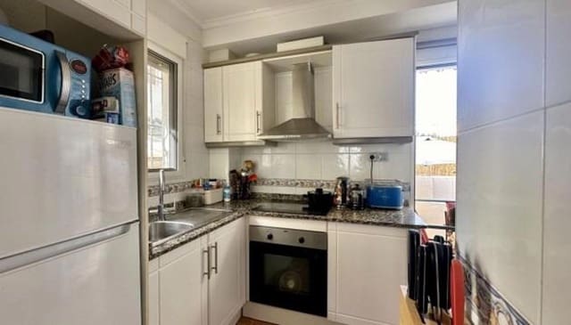 3 slaapkamer Villa te koop in Los Altos met zwembad garage - € 179.000 (Ref: 9426302)