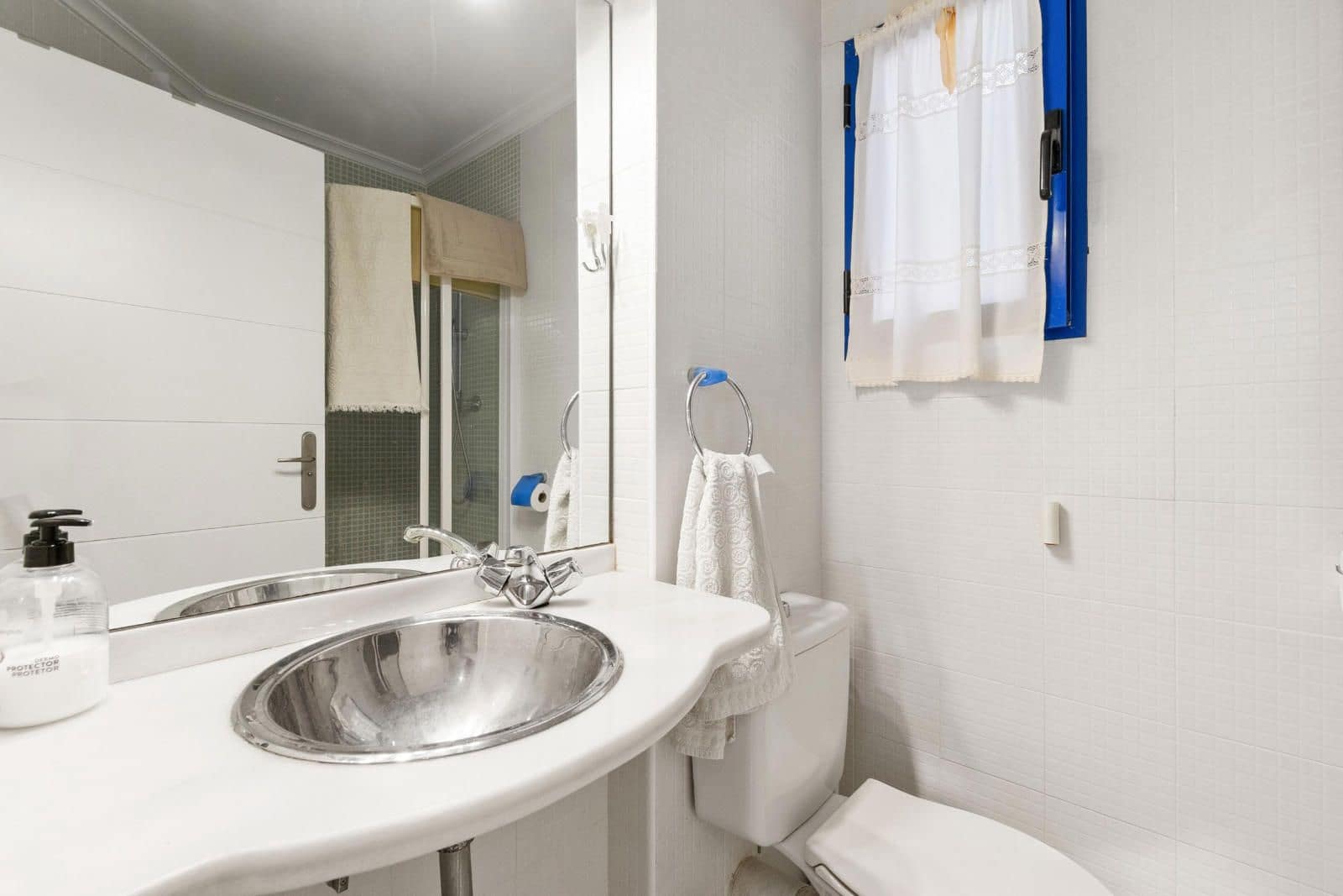 Piso de 2 habitaciones en Orihuela Costa en venta con piscina garaje - 279.000 € (Ref: 9426558)