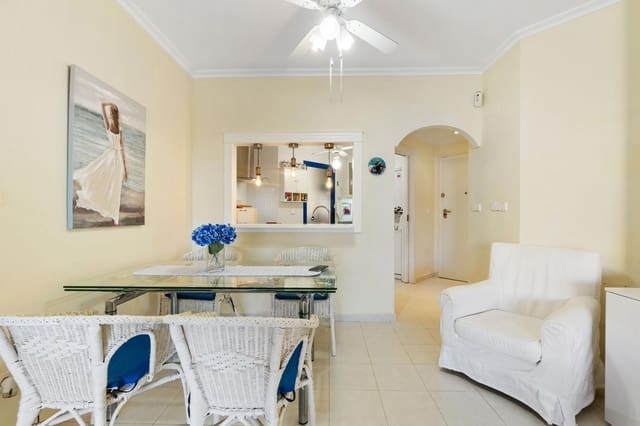 2 Zimmer Wohnung zu verkaufen in Aguamarina, Orihuela mit Pool Garage - 279.000 € (Ref: 9426558)