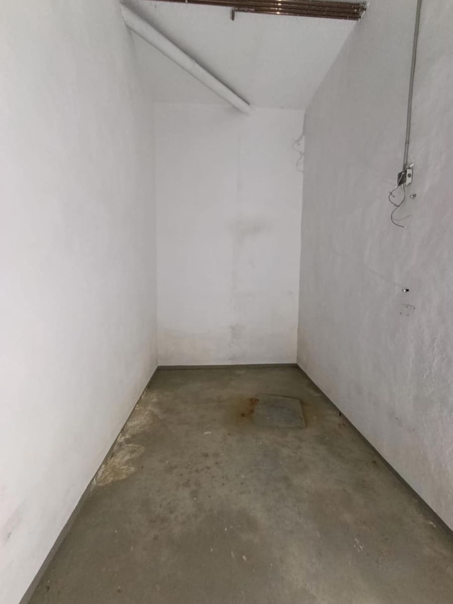 Garage for sale in Torrevieja - € 14,000 (Ref: 9428930)