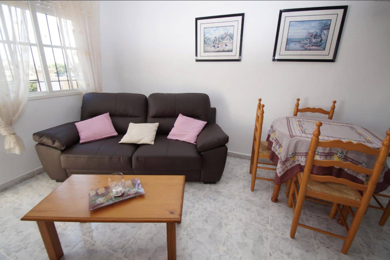 2 soveværelse Villa til salg i Playa Flamenca med swimmingpool - € 145.000 (Ref: 9428933)