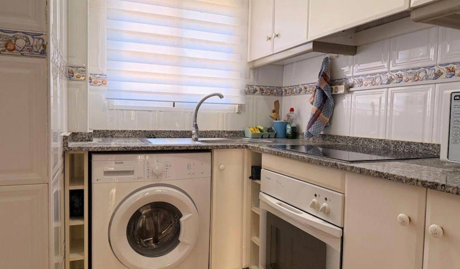 2 soverom Villa til salgs i Orihuela Costa med svømmebasseng - € 154 000 (Ref: 9428934)