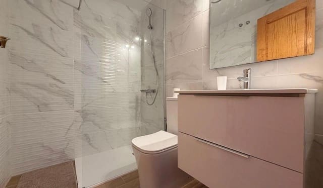 2 soverom Villa til salgs i Las Filipinas med svømmebasseng - € 154 000 (Ref: 9428934)