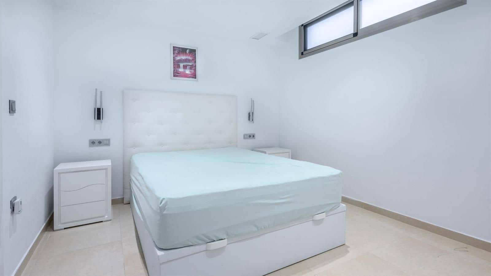 4 Zimmer Villa zu verkaufen in Orihuela Costa mit Pool Garage - 630.000 € (Ref: 9431708)