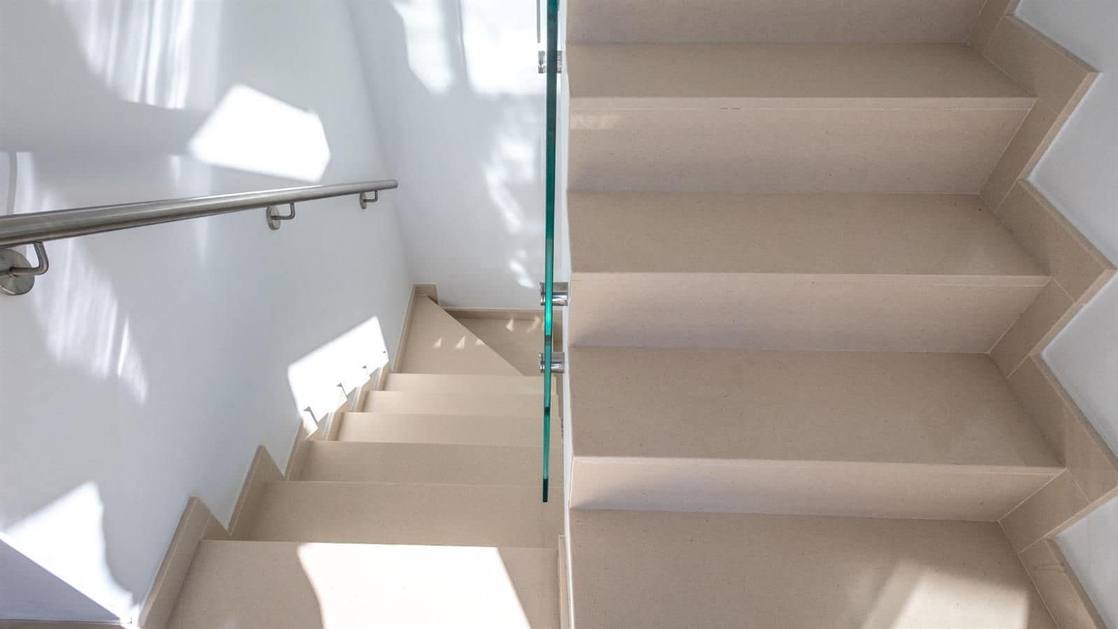 4 Zimmer Villa zu verkaufen in Orihuela Costa mit Pool Garage - 630.000 € (Ref: 9431708)