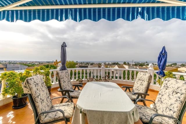 4 sovrum Villa till salu i El Chaparral, Torrevieja med pool garage - 549 000 € (Ref: 9431709)