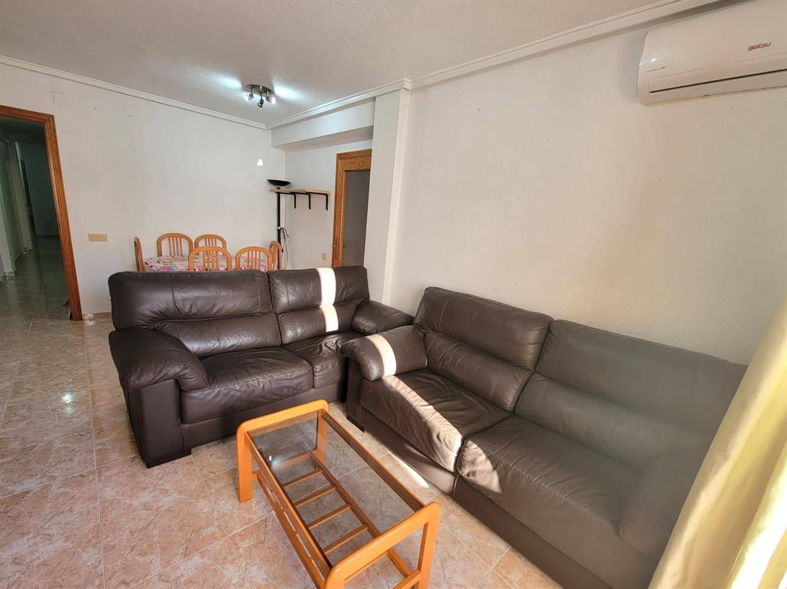 3 slaapkamer Penthouse te koop in Torrevieja met garage - € 189.000 (Ref: 9438358)