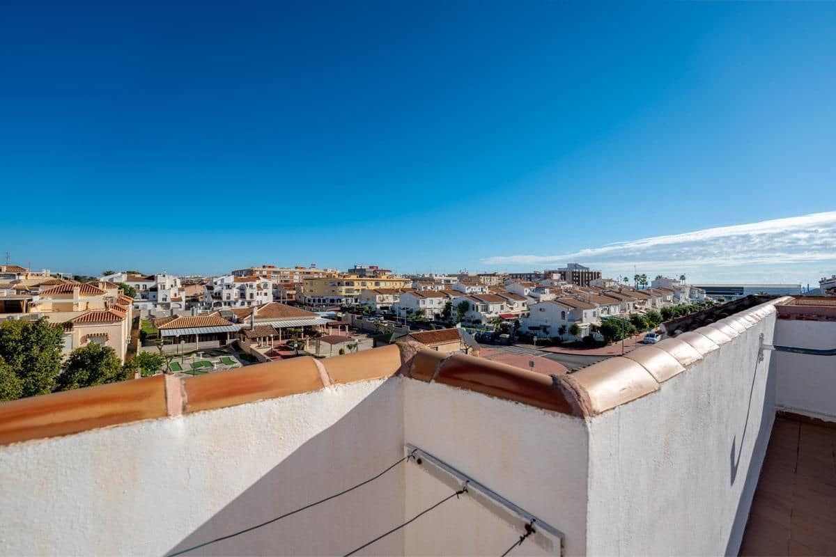 2 soverom Leilighet til salgs i Torrevieja - € 129 000 (Ref: 9443986)