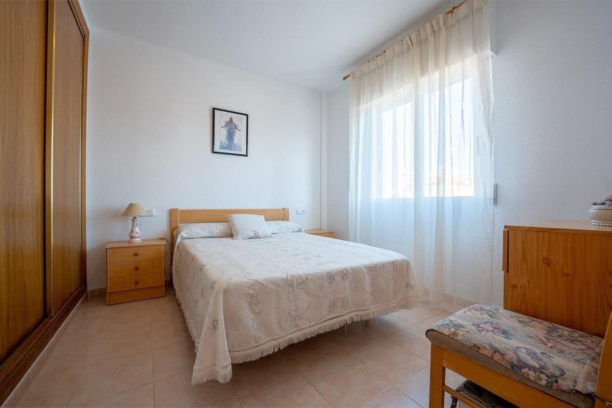 2 soverom Leilighet til salgs i Torrevieja - € 129 000 (Ref: 9443986)