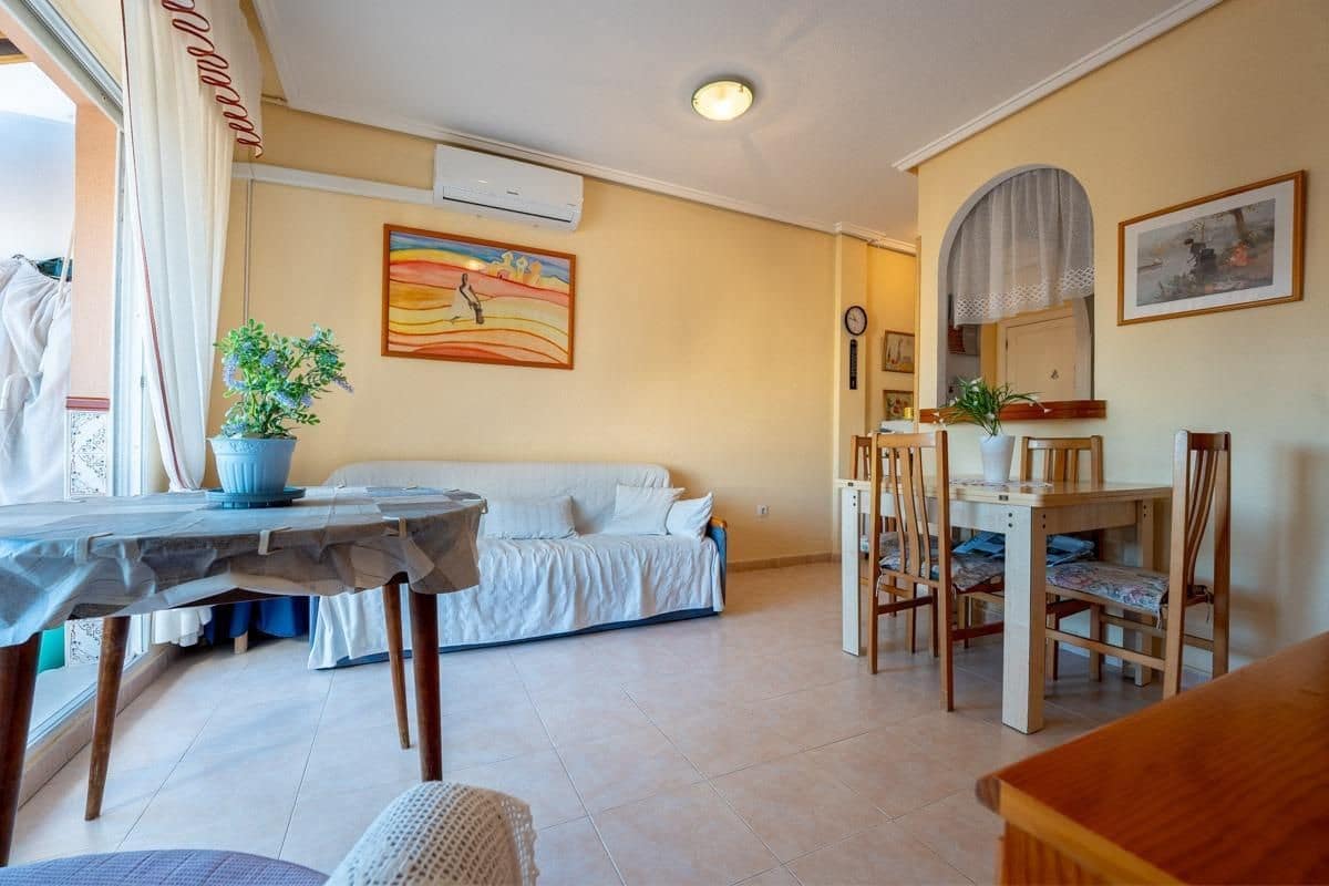 2 soverom Leilighet til salgs i Torrevieja - € 129 000 (Ref: 9443986)