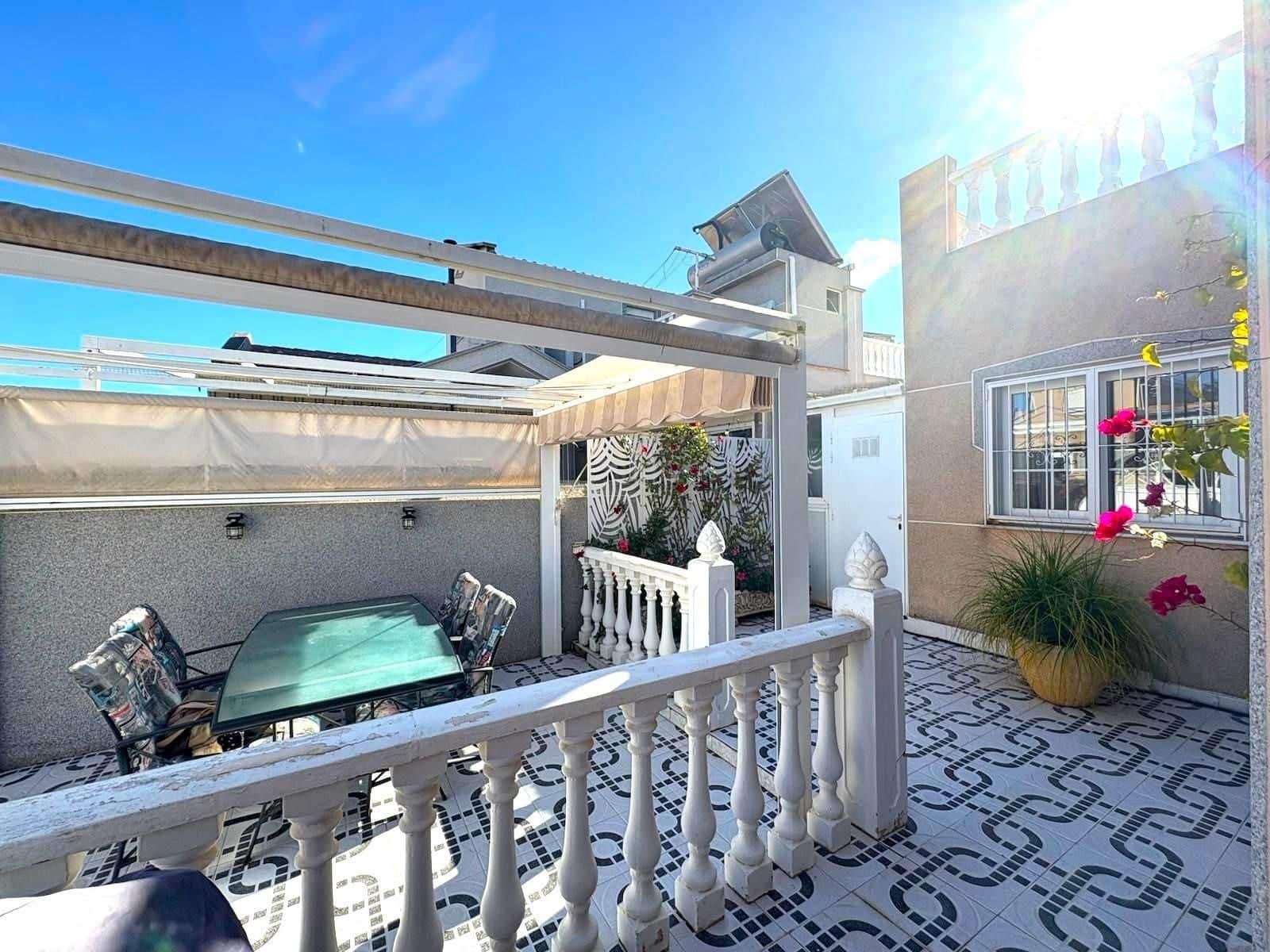 2 sovrum Villa till salu i Torrevieja med pool garage - 169 000 € (Ref: 9443988)