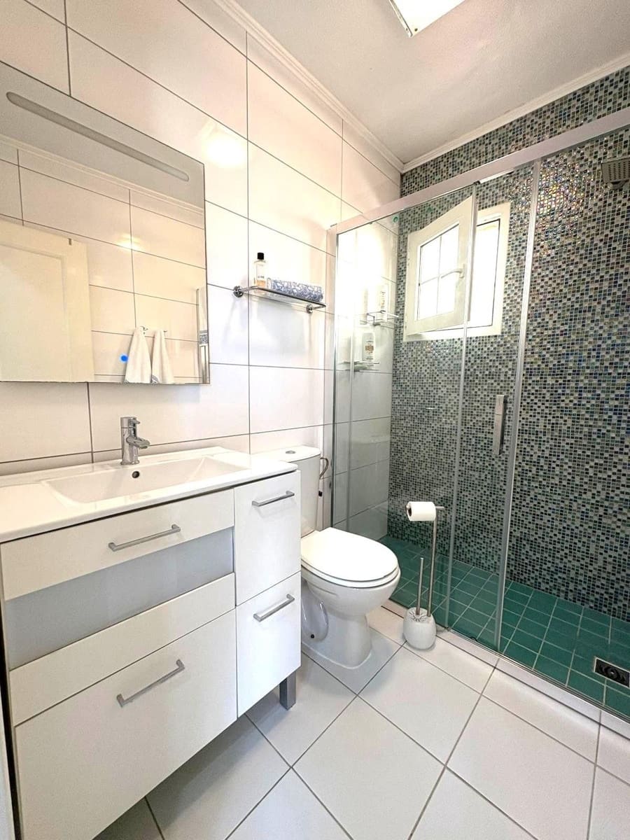 2 sovrum Villa till salu i Torrevieja med pool garage - 169 000 € (Ref: 9443988)