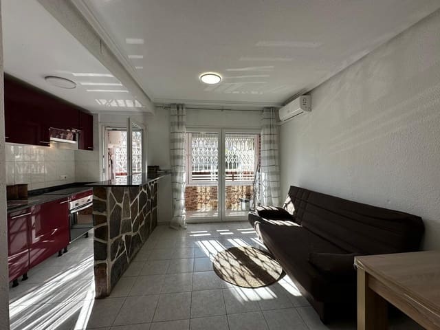 1 quarto Apartamento para venda em Centro - Muelle Pesquero, Torrevieja com piscina - 92 000 € (Ref: 9449608)