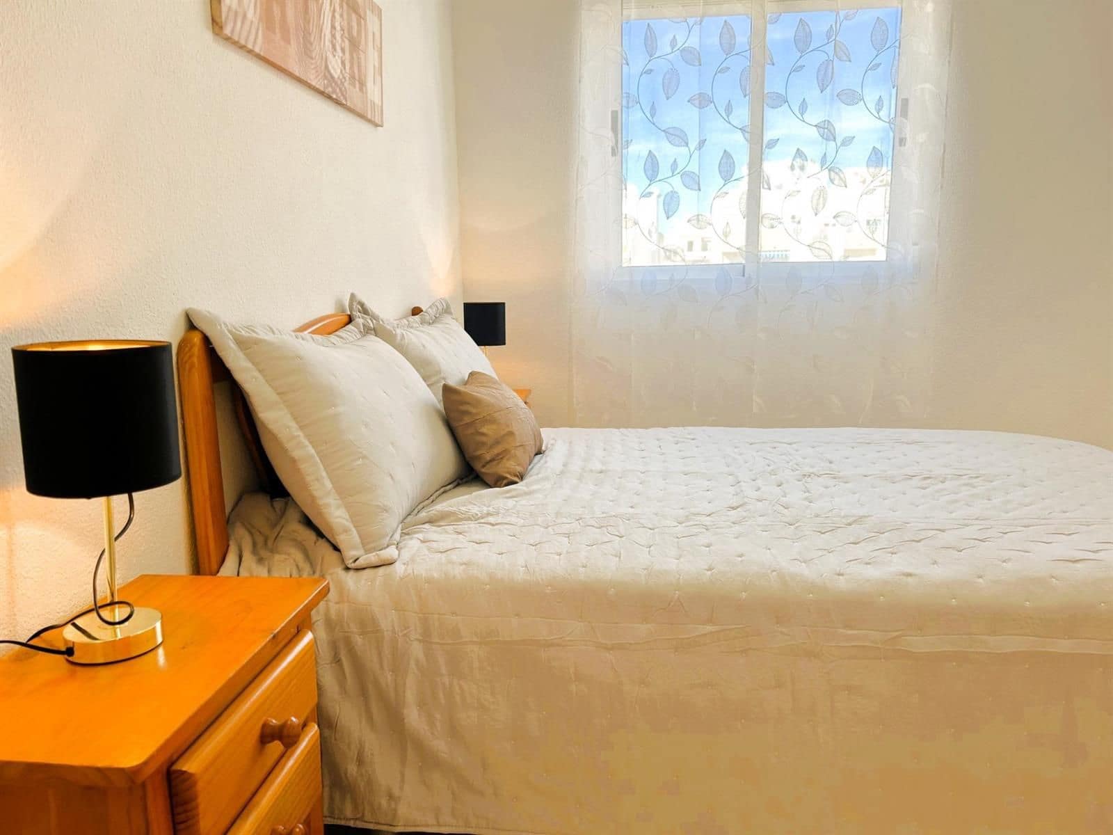 2 bedroom Flat for sale in Torrevieja with pool - € 114,000 (Ref: 9449609)