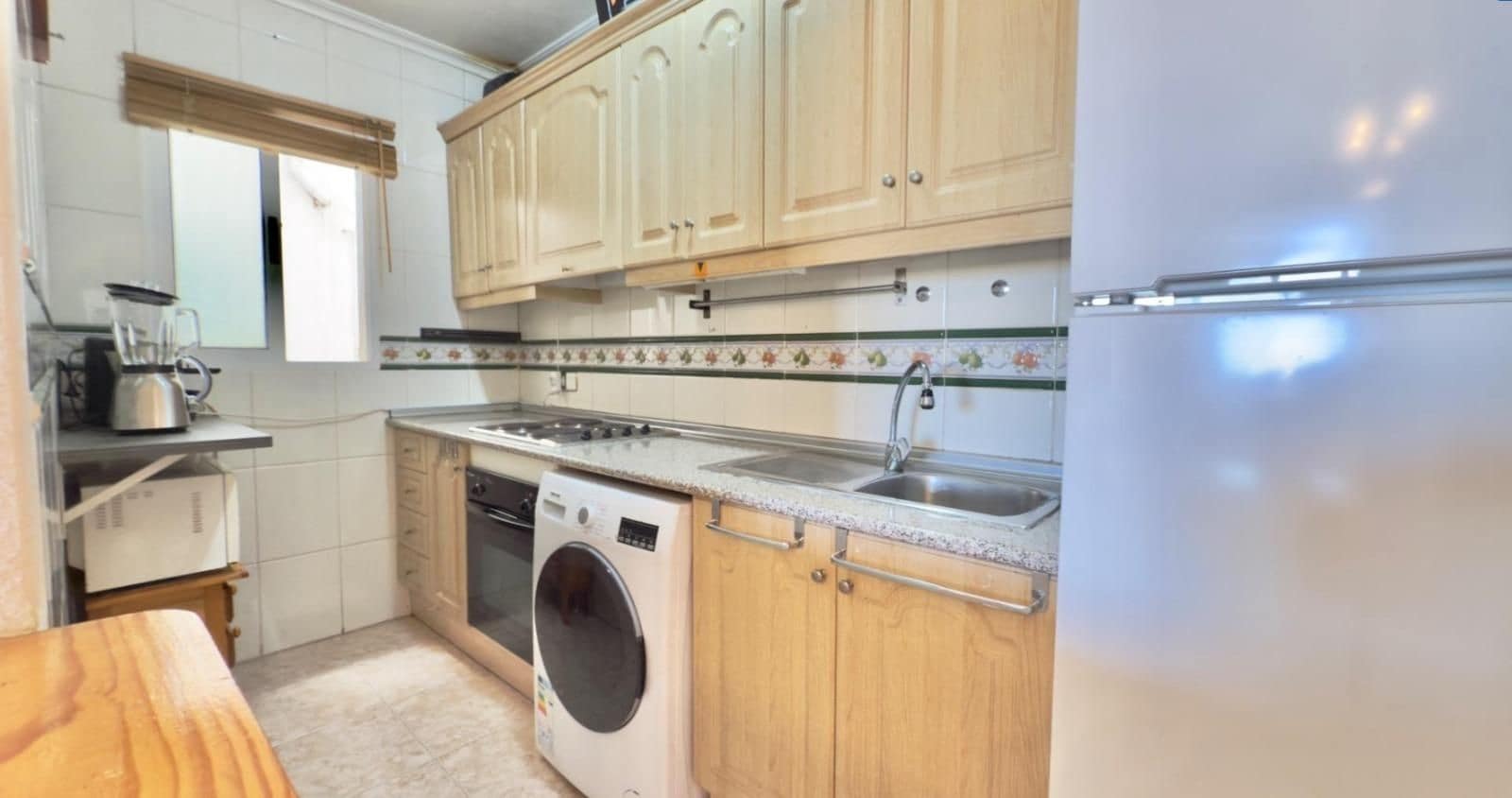 2 chambre Appartement à vendre à Torrevieja avec piscine - 117 000 € (Ref: 9449610)