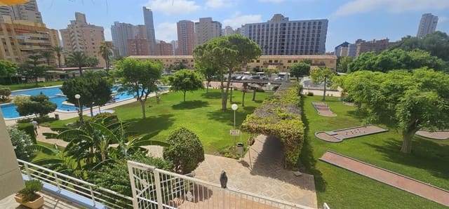 1 soveværelse Lejlighed til salg i Juzgados - Plaza de Toros, Benidorm med swimmingpool garage - € 169.900 (Ref: 9449612)