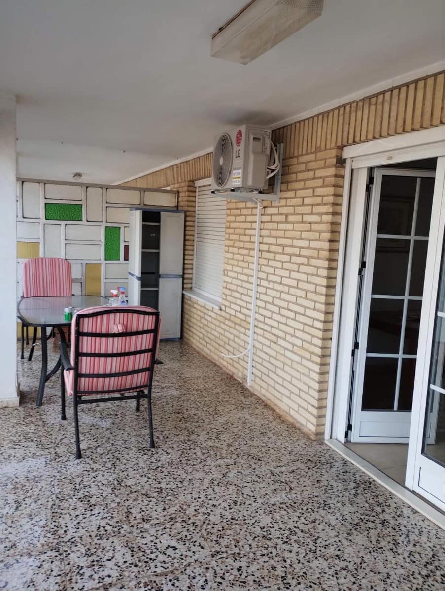 3 Zimmer Wohnung zu verkaufen in Torrevieja - 199.000 € (Ref: 9449613)