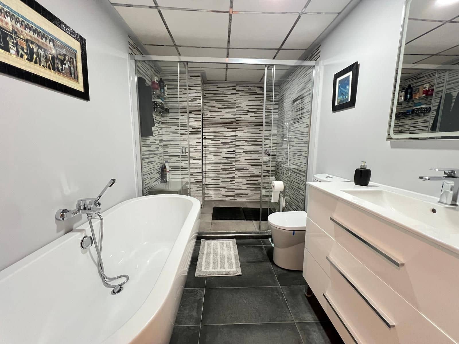 2 Zimmer Wohnung zu verkaufen in Torrevieja - 181.000 € (Ref: 9449615)