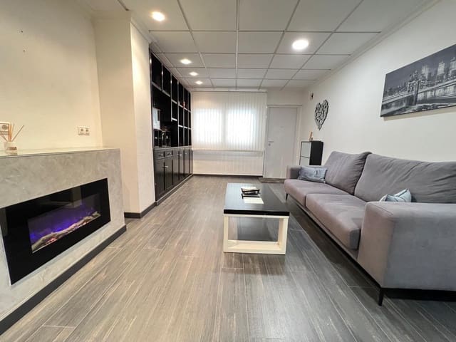 2 Zimmer Wohnung zu verkaufen in Las Piscinas Naturales, Torrevieja - 181.000 € (Ref: 9449615)