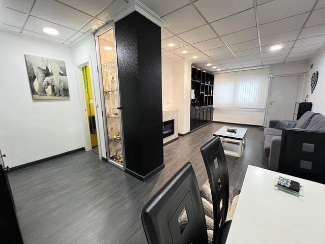 2 Zimmer Wohnung zu verkaufen in Las Piscinas Naturales, Torrevieja - 181.000 € (Ref: 9449615)